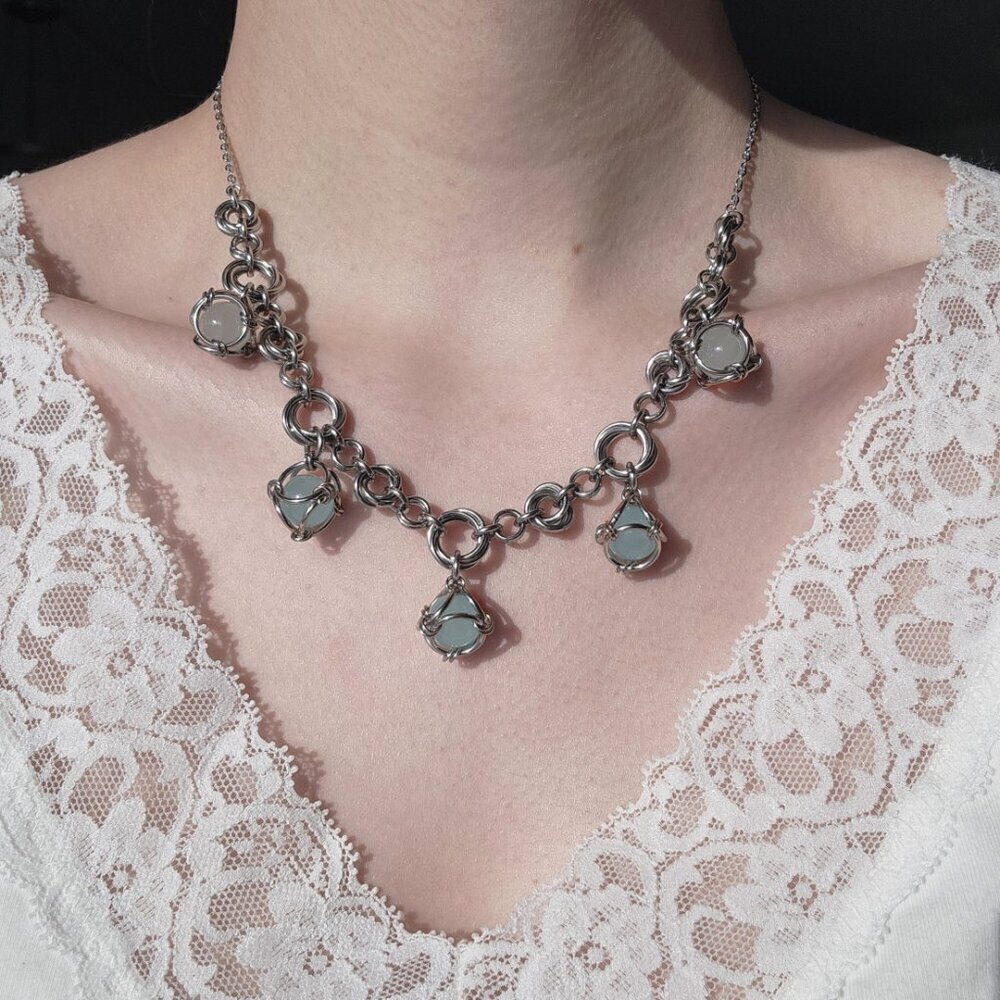 Vintage blue pearls and silver chunky statement necklace with a silver chain - Picture 1 of 9